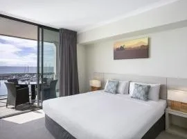 曼特拉格拉尔顿酒店