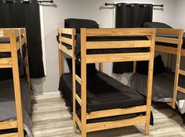 Santa Ana Vibes, hostel in Santa Ana