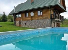 Котедж ЛАТОРИЦЯ, hotel in Laterka