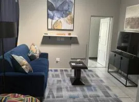 28 on Symonds Luxstudio 2