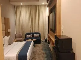 Sunday Luxury Central formerly Anan hotel