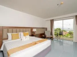 Blue Beach Grand Resort And Spa