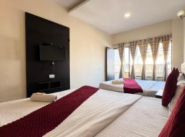 Hotel JB & Woodlark Zirakpur by Sidham Group of Hotels, hotel near Chandigarh Airport - IXC, Zirakpur