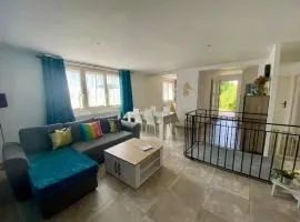 Maison charmante à Saint-Julien avec jardin et terrasse