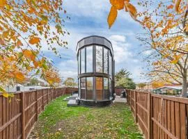 Architectural Gem 4-Bedroom Home in Wembley