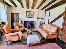 L'ancien Presbytère, Hotel in La Celle-En-Morvan