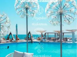 Riviera Sea Apartments Avtorsky Residence