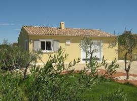 Le Jardin des Tourterelles, hotel in Robion en Luberon