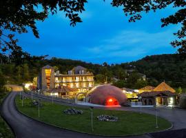 Tskaltubo Epic Hotel & Spa, wellness hotel v destinaci Cchaltubo