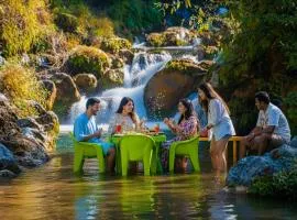 The Hosteller Mussoorie By the Streamside, Kempty