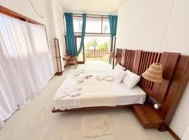 Ocean Air Guesthouse and Villa Weligama - MINUTE TO WAVES
