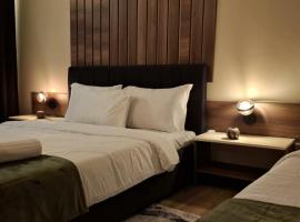 Grand Albi Apartament, ξενοδοχείο σε Gjakove