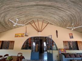 Case sauvage, hotel en Diana