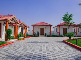 StayGuru The Heaven Resort, hotel ramah hewan peliharaan di Dholovira