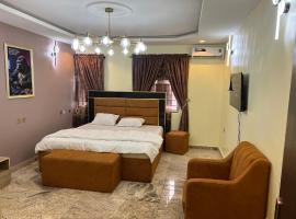 Gold royal, ξενοδοχείο κοντά στο Enugu Airport - ENU, Ενούγκου