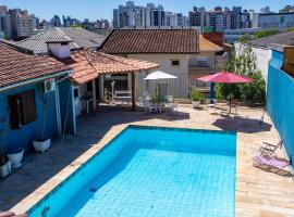 hostel Rep MADAGASCAR, ξενοδοχείο στη Φλοριανόπολη