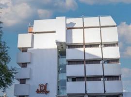 Plaza Hotel, hotel cerca de Aeropuerto de La Rioja - IRJ, La Rioja