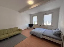 AriProp Kretzschau Village Apartment