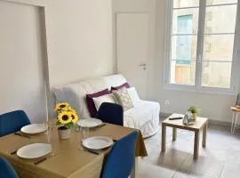 Les Glaneuses gîte Côté cour centre-bourg à 3 min du Puy duFou