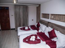 Three Rivers Resort Maragua, pet-friendly hotel in Maragua