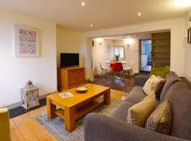 Canterburys Cutest Cottage! Close To City Centre