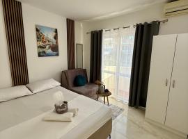 Guest house, Small beach, ξενώνας σε Ulcinj