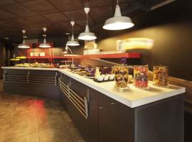 Ibis Évry-Courcouronnes，位于Evry-Courcouronnes的宜必思酒店