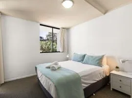 Burleigh Bliss Coastal Hideaway - Hosted by Burleigh Letting Co