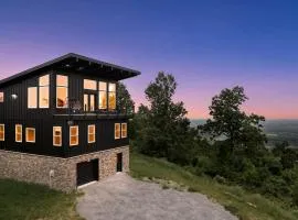 Scenic Getaway Cabin w/ Fire Pit, Deck & Panoramic Views in Martinsburg, WV
