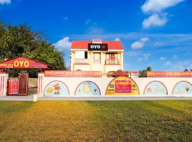 SPOT ON Muskan Lodge & Restaurants, hotel v destinaci Jāmul