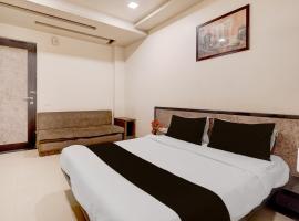 Hotel O Vatva Railway Station Formerly Anmol Palace, hotel v destinaci Ahmadábád