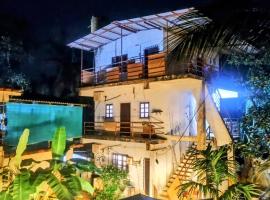 House No 21, готель у місті Querim