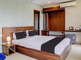 Collection O SSR Royal Suites