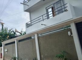 Villa keur Baye fall, hotel in Sali Nianiaral