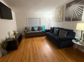 Cozy Quiet Near Downtown DeLand- Daytona Beach, hotel in De Land