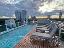 Comfortable 2 Bed Apt Steps From Shopping Del Sol