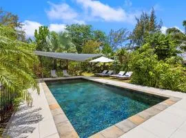 Croix Du Sud by Host Agents