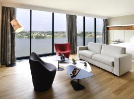 Pullman Abidjan, hôtel à Abidjan