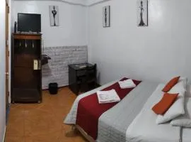 Hospedaje Tres Cruces