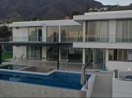 Cosala Termales, hotel v destinaci San Juan Cosalá