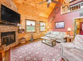 Cozy Couples Getaway with Hot Tub Fox Ridge Cabin