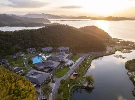 voco Ningbo Dongqian Lake by IHG