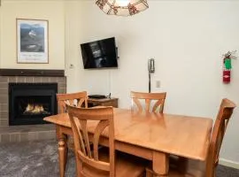 (B208) Loft Condominiums