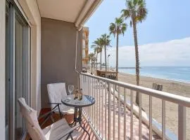 Primera línea con vistas al mar