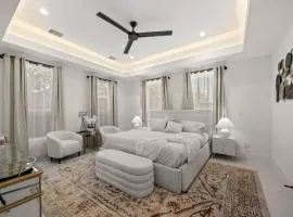 Festive Villa in Richardson/Dallas