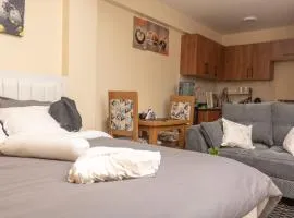 JAS Stays Studio with Free WIFI and NETFLIX