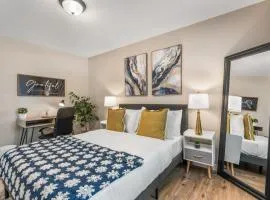 AT and T Walkable 1BD unit Live the Excitement