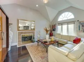 2 Mi to Dtwn Freeport! Apt with Deck in Baldwin