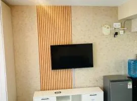 Stylish Comfort studio on a Budget!