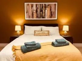 LivinSpace- Modern and spacious 2 bed flat in Central Sutton